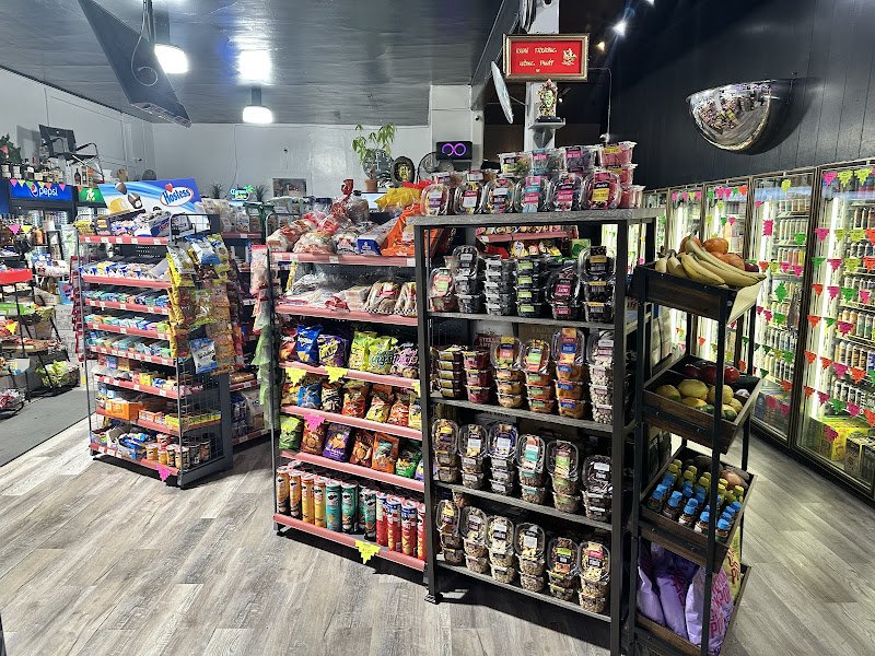 Oceanview Market & Deli 5