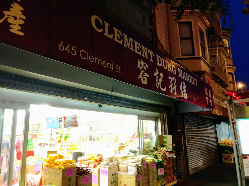 Clement Dung Market 2