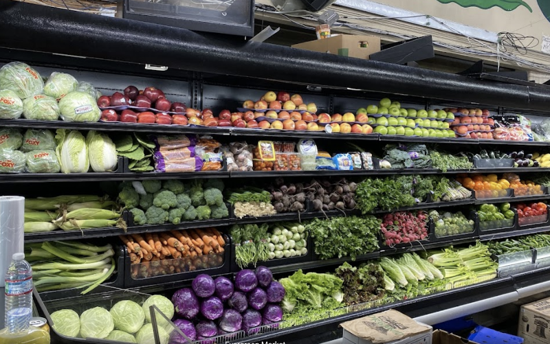 Evergreen Market 2