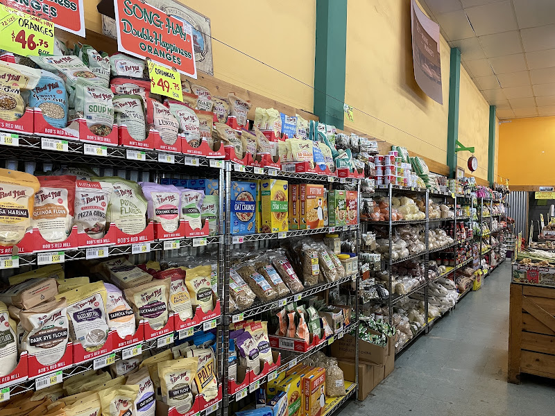 22nd & Irving Market 3