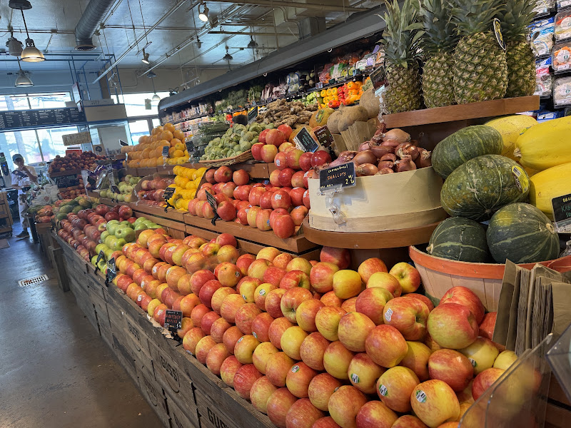 Canyon Market 2