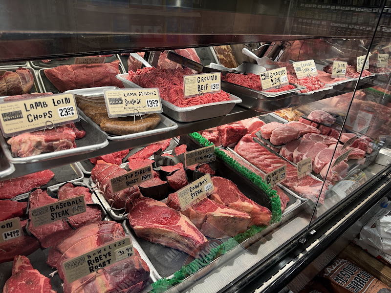Canyon Market 3