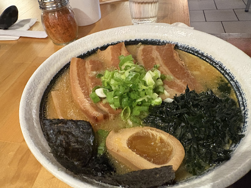 Torraku Ramen - Lombard 5