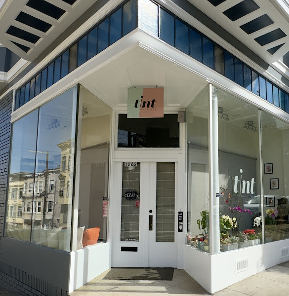 Tint Nail Spa 1