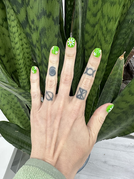 Simply Unique Nails 4