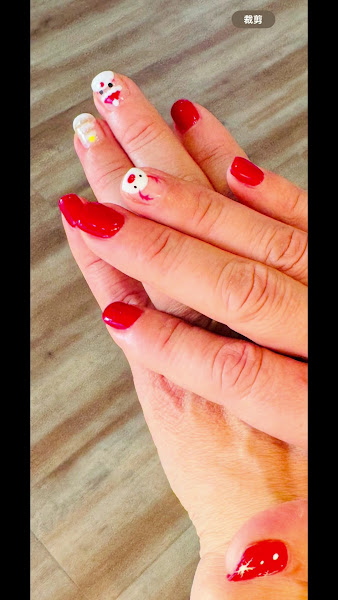 T's Nail & Lash Spa 2