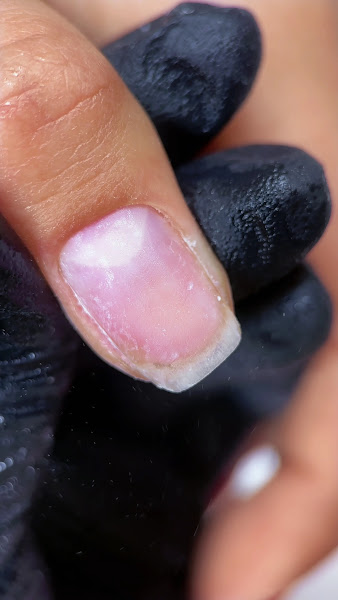 Look at Me (Russian Manicure and Lash Extensions) 2