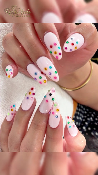 Rosy Heels Nails & Spa 2