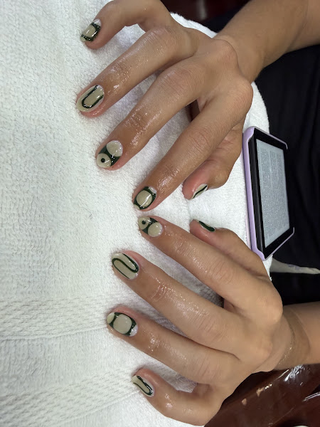 City Famous Nail Spa 5