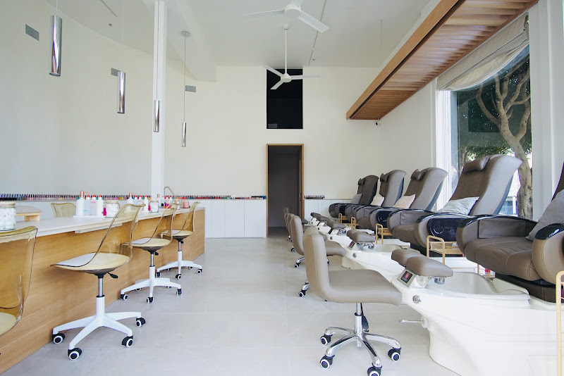 Shade Nail Spa 1