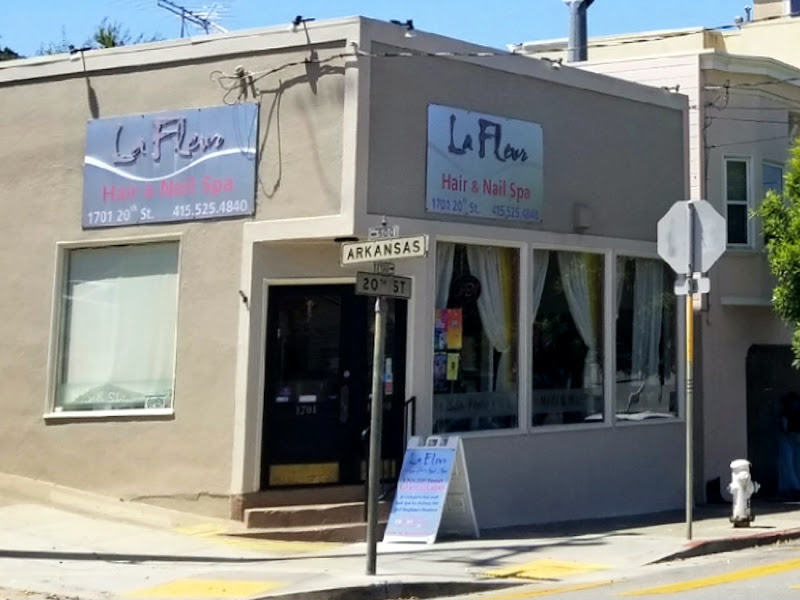 La Fleur Hair & Nail Spa 4