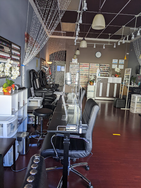 Gentle Nails Salon 3