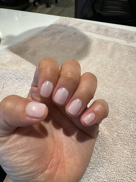 Elegant Nails Salon 1
