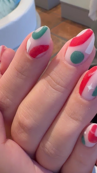 DAT Nail Salon 4