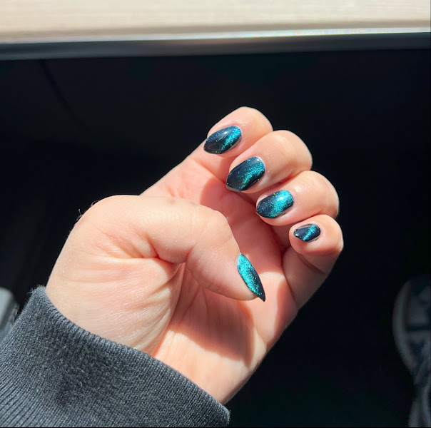 Tina’s Nails 1