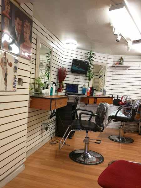 Mona Lisa Hair Salon 3