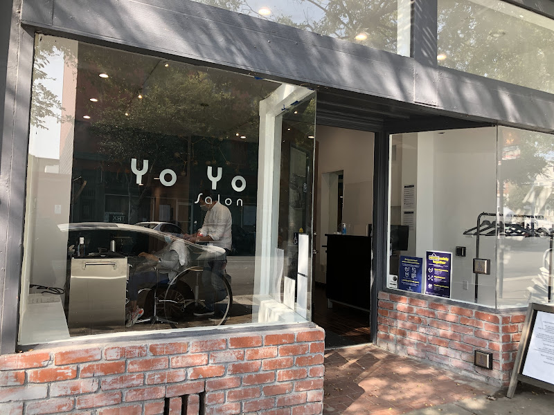Yo Yo Salon 3