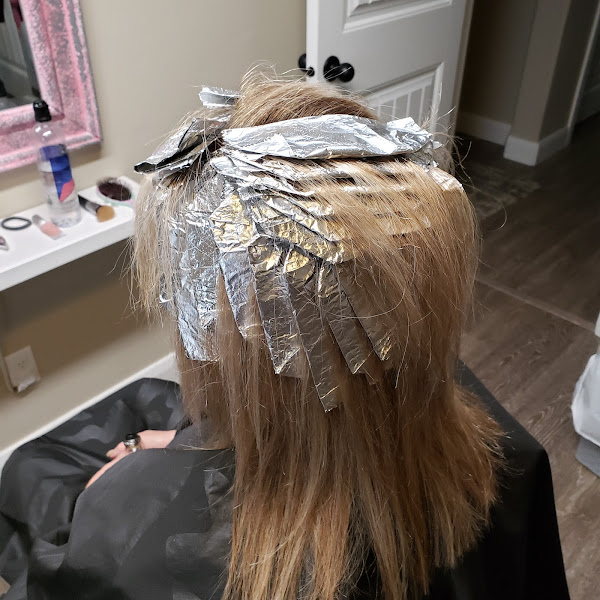 Indulge Salon & Barber 3
