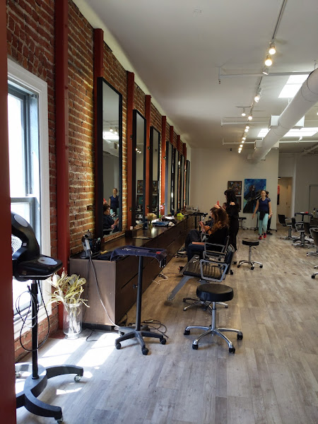 PATRICK EVAN SALON 3