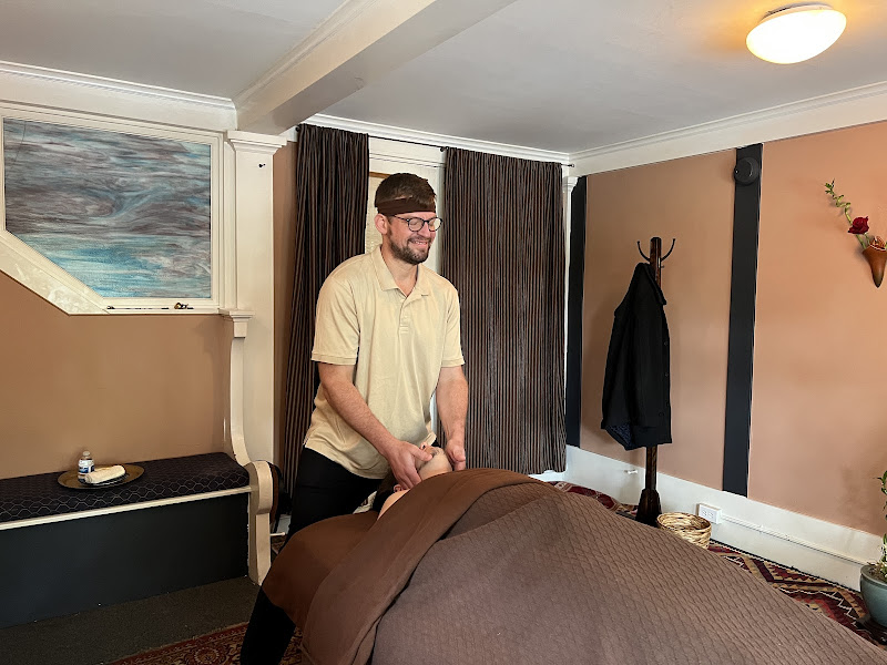 Massage Grotto SF - Duboce Triangle 2