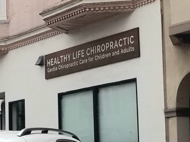 Healthy Life Chiropractic 4