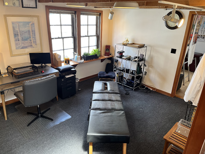 San Francisco Spine Pain Relief Center Denny Chiropractic Corporation. 3