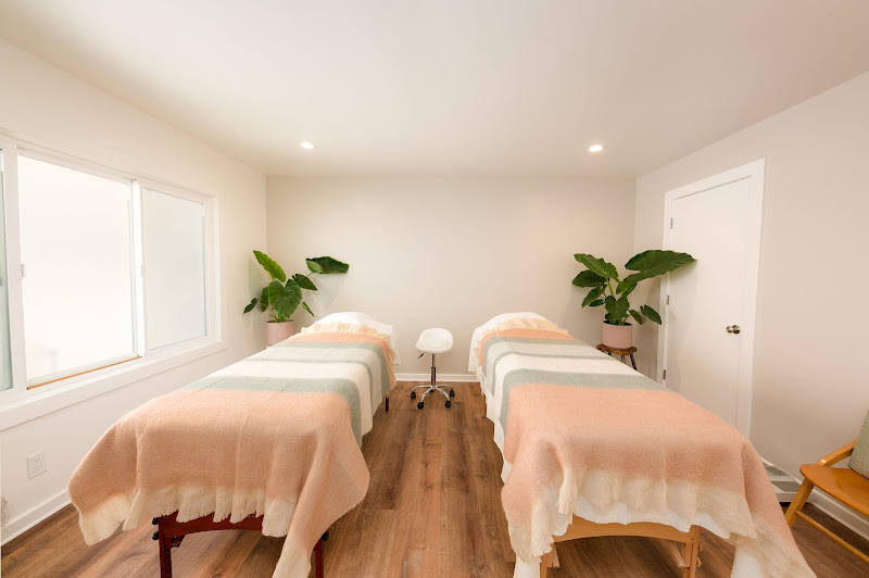 Tao Natural Healing: Acupuncture & Skincare 4