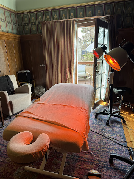 East-West Integrative Medicine - Bernal Heights 4