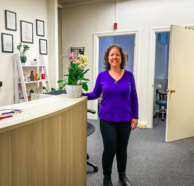 Christy Vitiello Acupuncture & Herbal Medicine 3