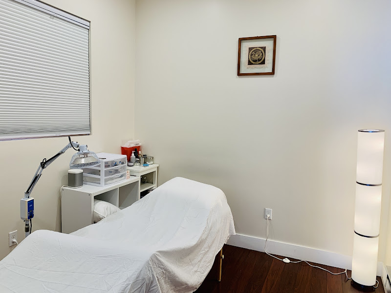 Sabine Huey Acupuncture 2