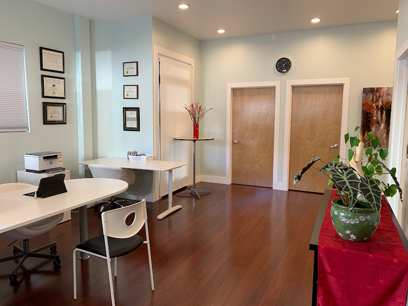 Sabine Huey Acupuncture 3