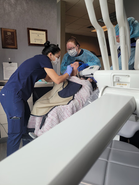 Blende Dental Group: Home of the House Call Dentists 1