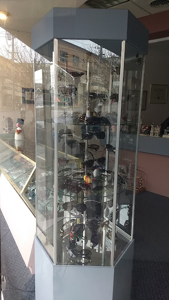 Fong and Wong Optometry 3