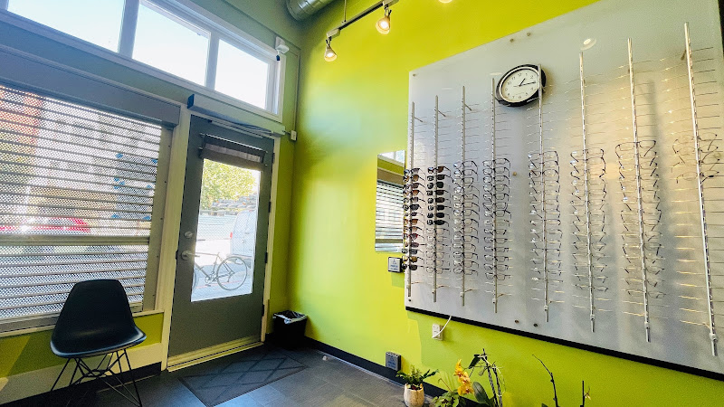 Dr. Janice Fong, Optometrists 2