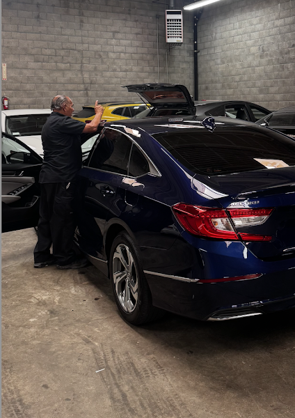Avenue Body Shop 3
