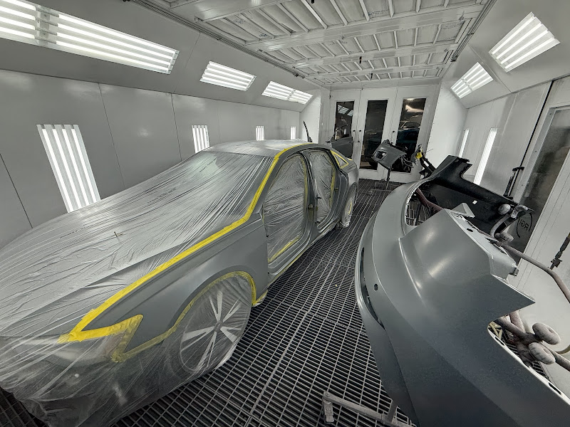 Auto Body Garage 4