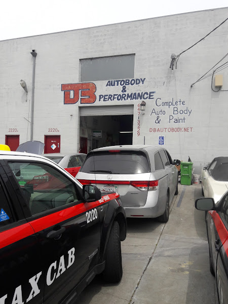 D B Auto Body Shop 1