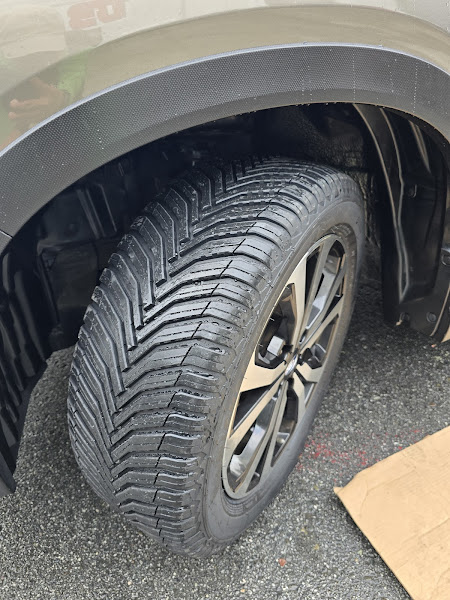 D B Auto Body Shop 4