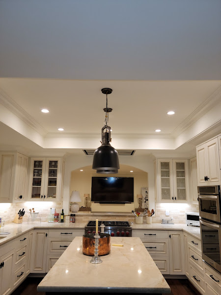 JLQ CONSTRUCTION INC