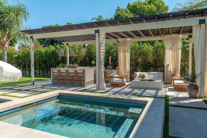 IY Development & Renovation Inc 3