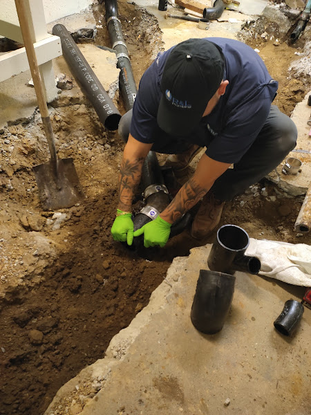R & L Plumbing 3