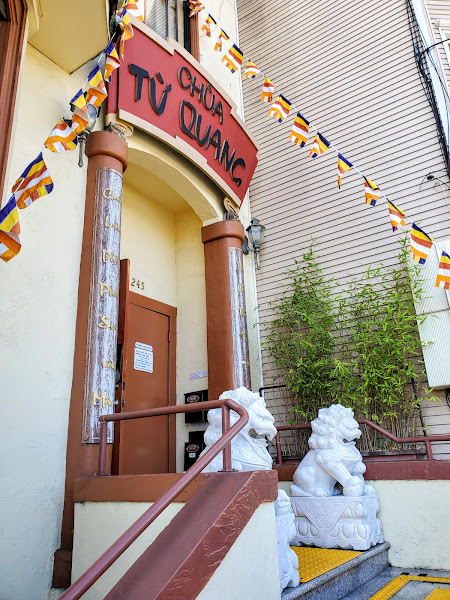 Au Co Vietnamese Cultural Center 2