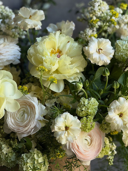 Le Bouquet Flower Shop & Design House 4