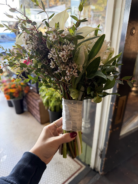 French Tulip Flower Shop 3