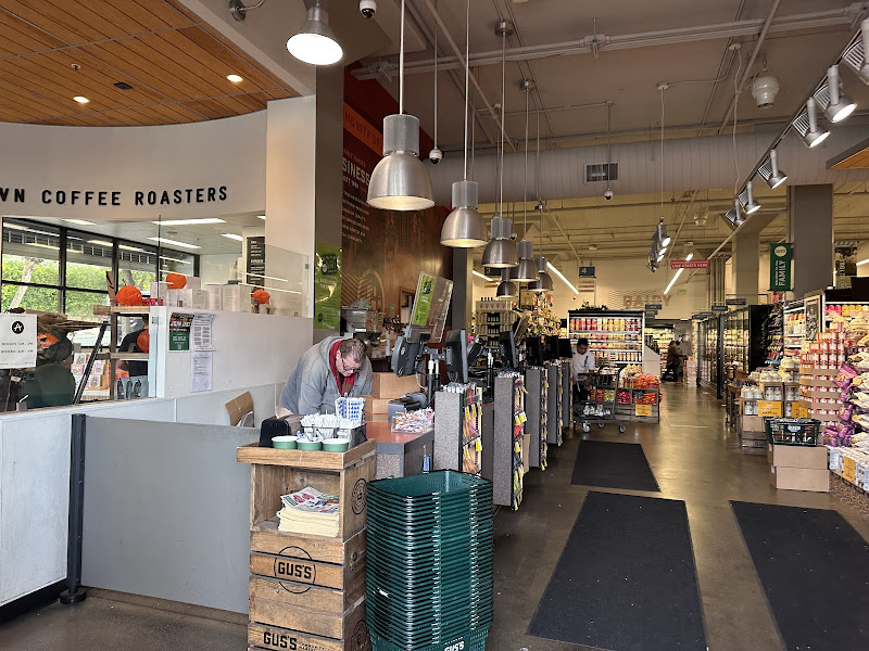 Gus's Community Market 3