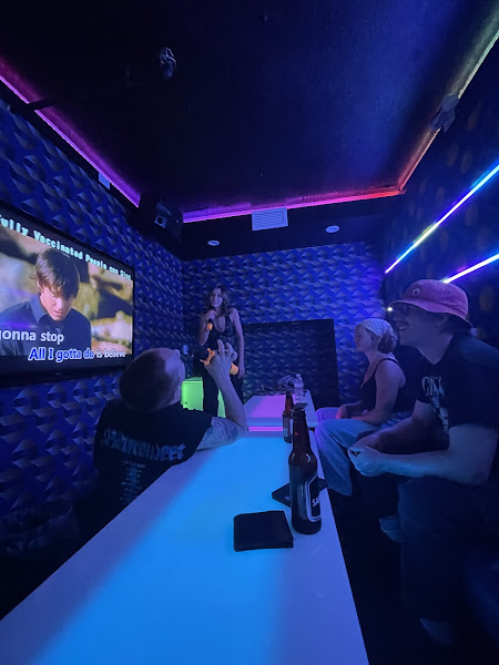 Level2 Karaoke 1