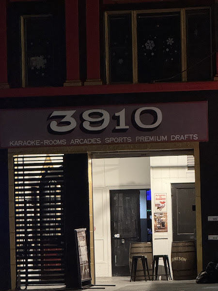 3910 Lounge 1