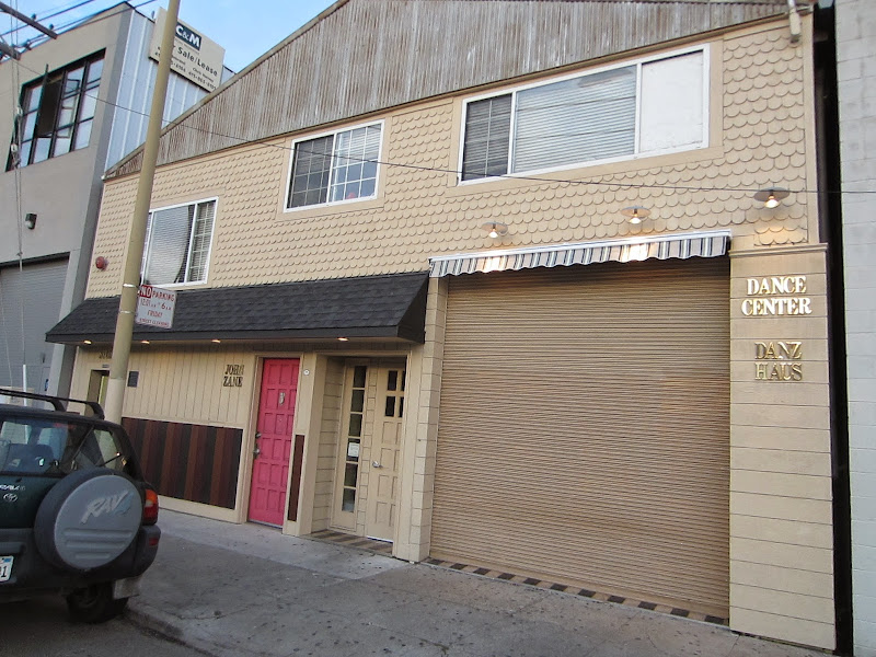 Danzhaus Dance Center 2