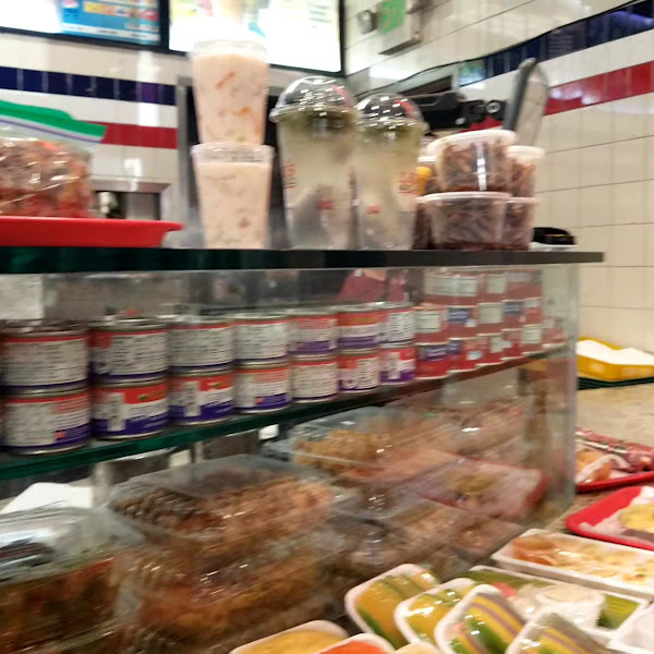 Lee's Sandwiches 2