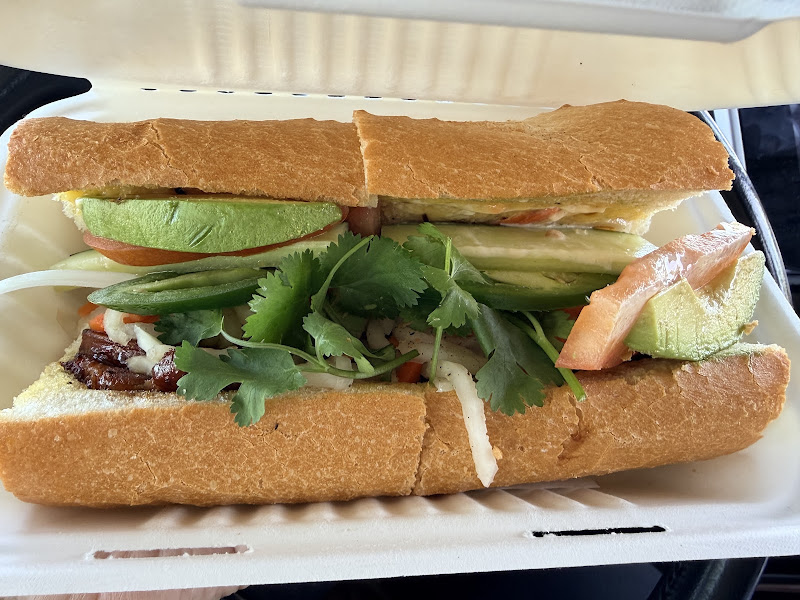 Sierra Deli and Market 3